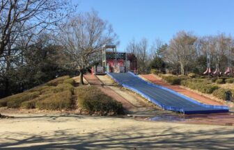 守山区小幡緑地西園長いローラー滑り台