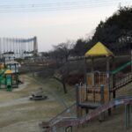 みよし市 細口公園の遊具、駐車場などの情報!長い滑り台、大きな複合遊具有!