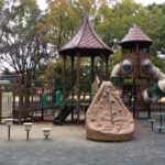 豊橋市 高師緑地公園の遊具、駐車場の情報!夏は水遊びも!芝生広場がかなり広い!