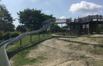 名古屋市天白区天白公園複合遊具長いローラー滑り台
