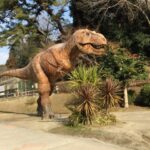岡崎市東公園 遊具、恐竜、駐車場などの情報！鯉のエサやりもできる！無料の動物園有